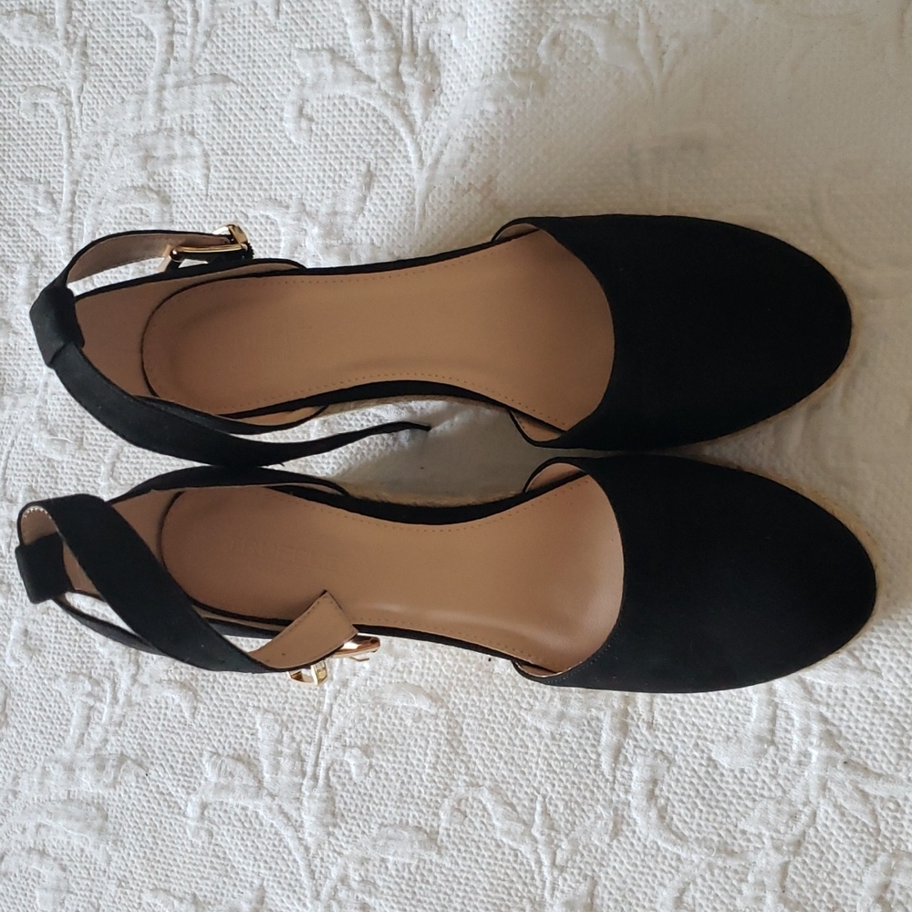 NWOT - ASOS Truffle Collection espadrilles
